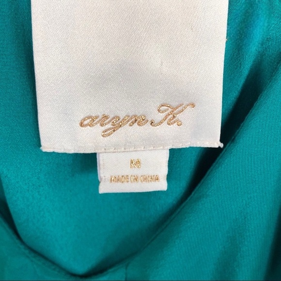 Aryn K 100% Silk Halter Tank with Waterfall Ruffles & Lace Back Medium - Picture 8 of 11